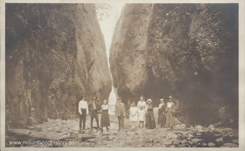 Oneonta Gorge Summer Day