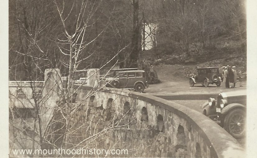 Multnomah Falls circa 1930